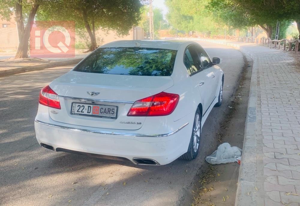 هيونداي جنسس
